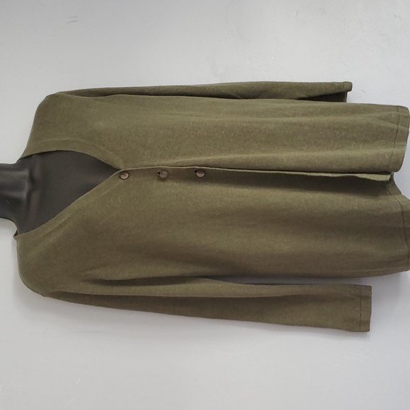 J.Jill Linen Rayon Top - Picture 3 of 13